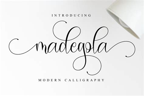 Madegola is stunning and enchanting, but also incredibly modern. This versatile script font has ...
