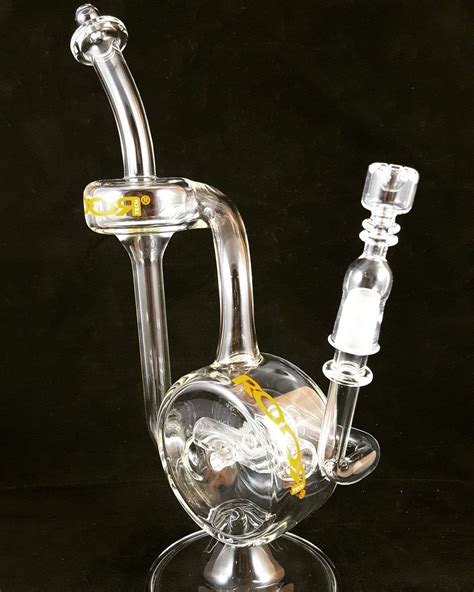 roor glass - Twitter Search | Glass, Beautiful bongs, Bongs