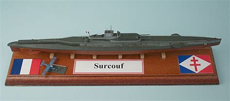 French Cruiser Submarine 'Surcouf' - Display Case - ARC Discussion Forums