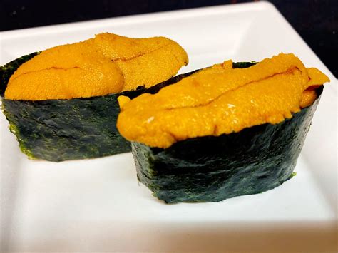 Sea Urchin Nigiri | mizu ramen sushi