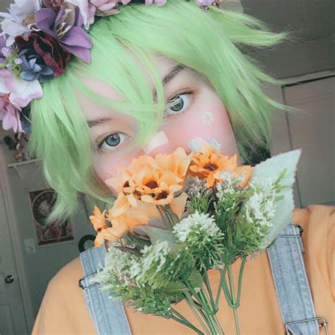 i thought i'd share my basil cosplay here : OMORI