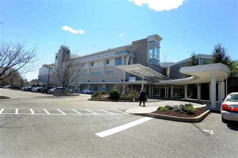 Milford Hospital struggling financially - Connecticut Post