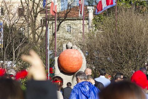 Ivrea, Italy – The Battle of the Oranges