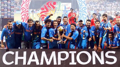 12 Years Ago Today, MS Dhoni's team India Won The World Cup After 28 ...