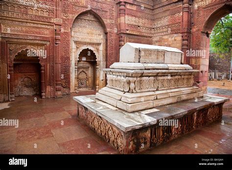 Iltutmish Tomb at Qutb Minar in Delhi India Stock Photo - Alamy