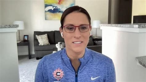 Video WNBA coach Stephanie White talks Caitlin Clark's historic ...