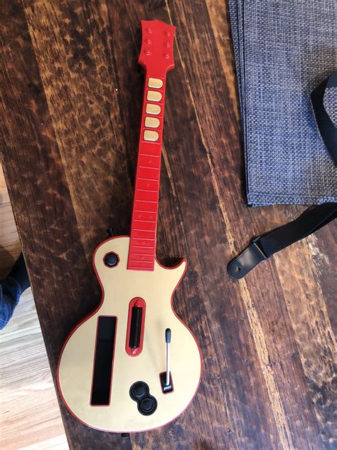 Started to Paint My Guitar, How Does It Look? : r/CloneHero