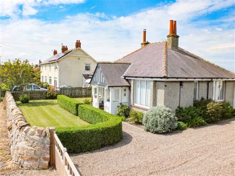 Beach Holiday Cottages in Northumberland | Coastal Self-Catering