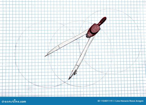 Compass drawing circles stock image. Image of drawing - 110401119