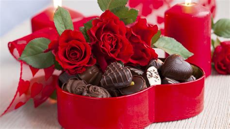 romantic-red-heart-box-of-chocolate-idea-for-valentines-day-gift-with-flowers - Pioneer Packaging