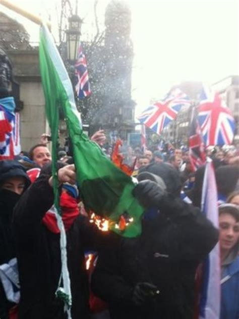 Northern Ireland Flag Protests 2012-13 | Know Your Meme