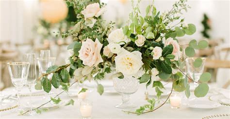 30 Greenery Centerpieces to Decorate Your Wedding Tabletops