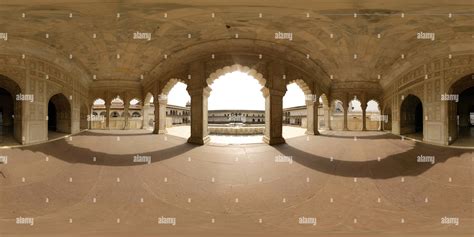 360° view of Red Fort, Agra - Alamy