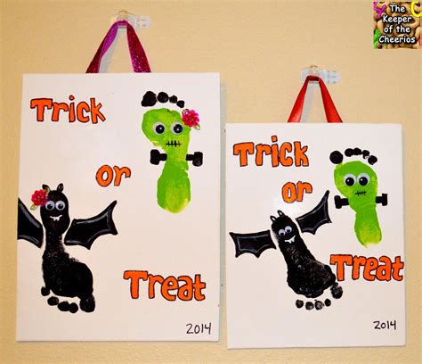 Over 20 Fantastic Fall Handprint and Footprint Crafts - The Keeper of the Cheerios | Halloween ...