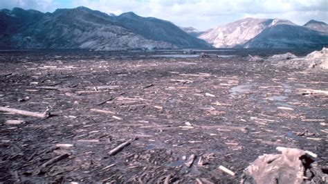 Mount St. Helens - Spirit Lake Devastation - YouTube