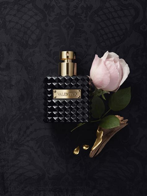 Valentino Donna Noir Absolu Valentino perfume - a new fragrance for ...