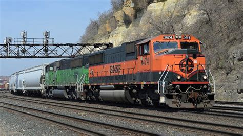 BNSF: We’re Going ‘Loco’ For These Unique Locomotives | TrainBoard.com - The Internet's Original