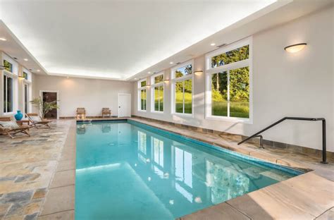 Indoor Swimming Pool That You Can Arrange in Your Home