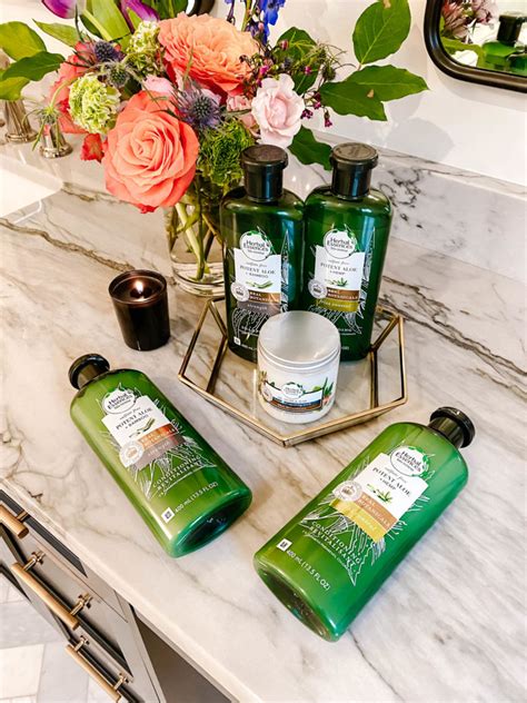 My Review of the NEW Herbal Essences bio:renew Potent Aloe Collection - Cristin Cooper