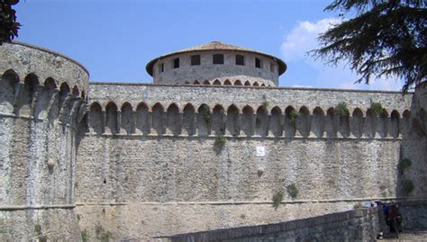 Sarzana The Fortress of Sarzanello (Liguria, Italy) - castle Sarzana ...