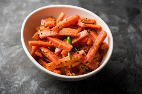 Sweet and Spicy Pickled Carrots Recipe | Spicy Organic