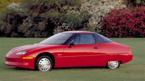 Revisiting GM EV1, the Original Mass-market Electric | AutoTrader.ca