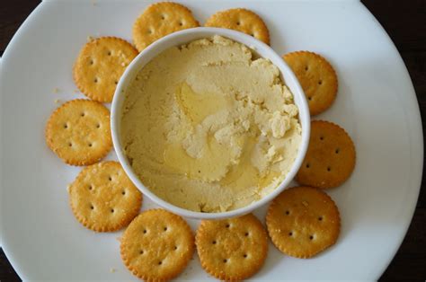 Hummus Flavoured With Garlic Recipe – nisnoplam