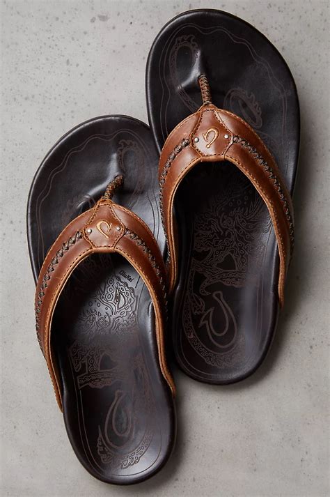 Men's OluKai Mea Ola Leather Sandals | Overland