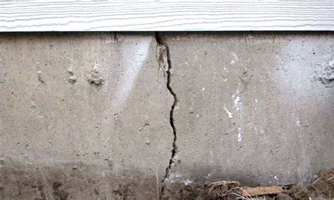 Here’s Why You Should Be Worried About Those Small Foundation Cracks in ...