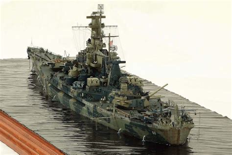 USS Alabama BB-60 1/350 Scale Model Diorama | Scale model ships, Model ...