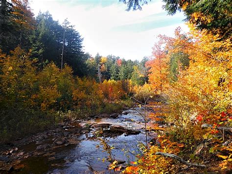 fall color photo essay Porcupine Mountains in Michigan