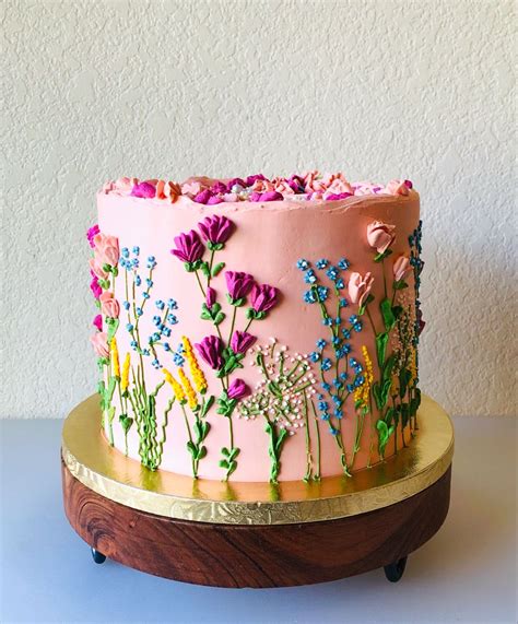 Wildflower Cake | Cake designs, Creative birthday cakes, Wildflower cake