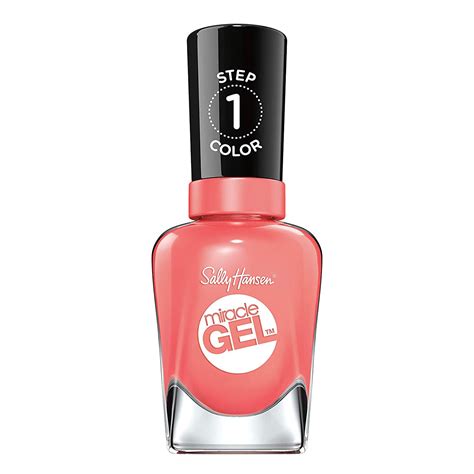 The 13 Best Gel Nail Polish Brands That Rival a Manicure | Who What Wear