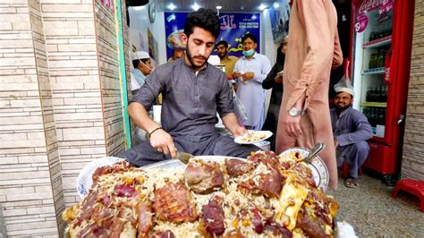 Street Food in Peshawar!! Giant Pulao + Pakistan Street Food Tour in Qissa Kwani Bazaar ...