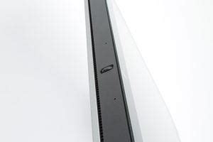 Dell Inspiron One 2330 – Dell Inspiron One 2330 - Keyboard, speakers, specs and performance ...