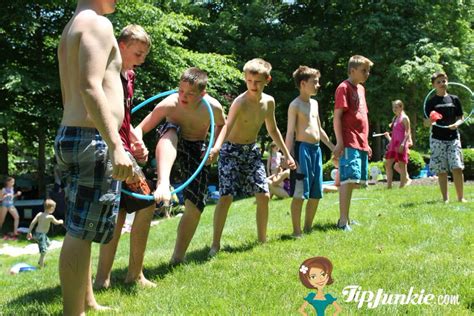 21 Hula Hoop Activities - Teaching Expertise