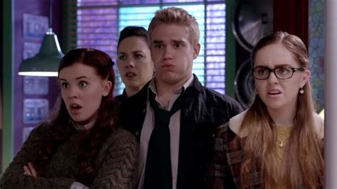 Wolfblood - Season 3 Episode 10 - The Cult Of Tom - video Dailymotion