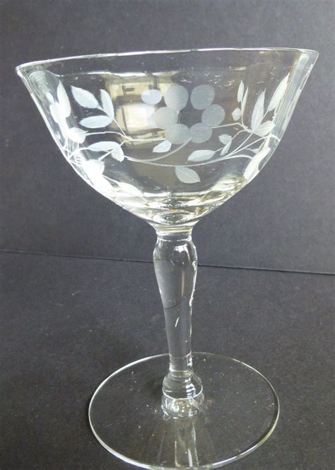 Vintage Champagne Glasses : Set of 2 Vintage Champagne Glasses | Love ...