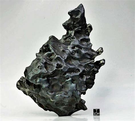 Sikhote-Alin Meteorite 3020 grams - Meteorite Times Magazine