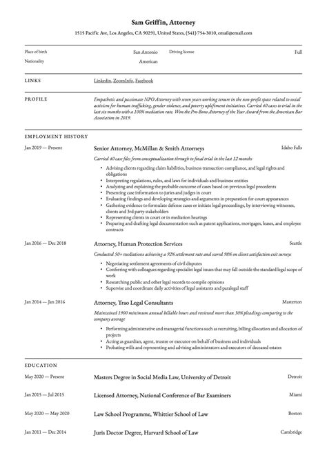 18 Attorney Resume Examples & Guide for 2024