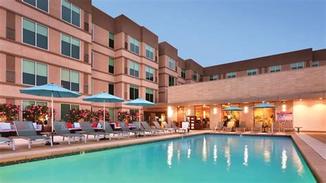 Hotel Near Anaheim Convention Center | Hyatt House Anaheim