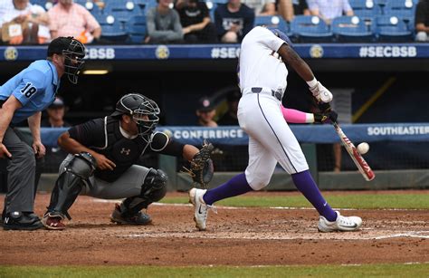 LSU Baseball: Photos from SEC Tournament win over South Carolina