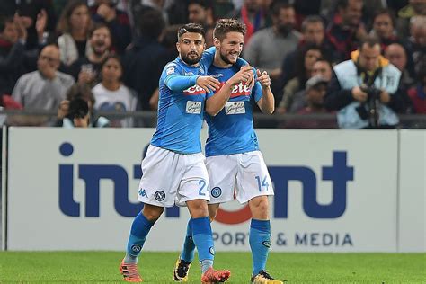 Napoli vs. Genoa, Serie A 2017: Final score 3-2, Mertens brilliance carries Napoli - The Siren's ...