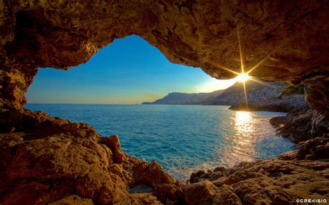 Cave Sunset | Crevisio | Branding & Photography Agency