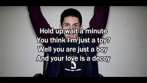 THE CRUSH SONG lyrics - YouTube