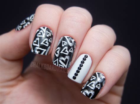 Jamberry Nail Shields - Chalkboard Hearts | Chalkboard Nails | Nail Art Blog