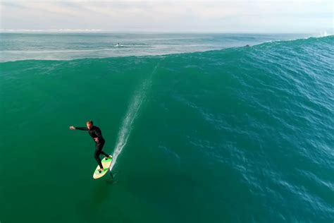 Laird Hamilton went foil surfing at Nazaré