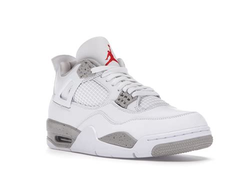 Jordan 4 Retro White Oreo – Universe Kickz