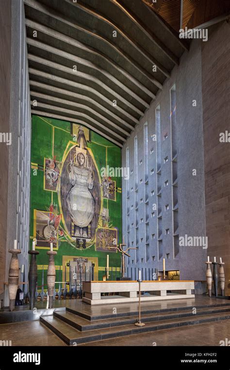 Coventry Cathedral interior architecture, Coventry, Warwickshire ...