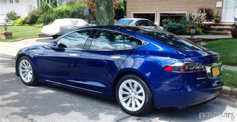 PICTURE CAR SERVICES LTD | Tesla Model S Blue 2016